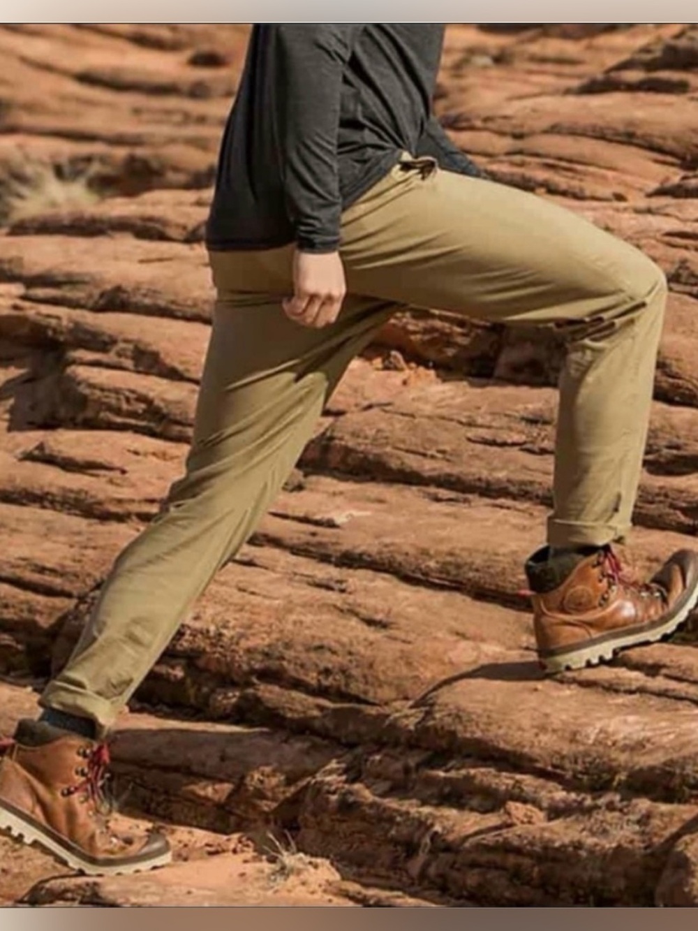 Vuori Ripstop Climber Pants Small Tan Athleisure Casual Gorpcore Hiking Outdoor